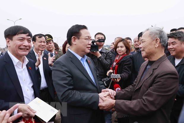 Chủ tịch Quốc hội thăm, chúc Tết người dân tại Quảng Bình - Ảnh 2.