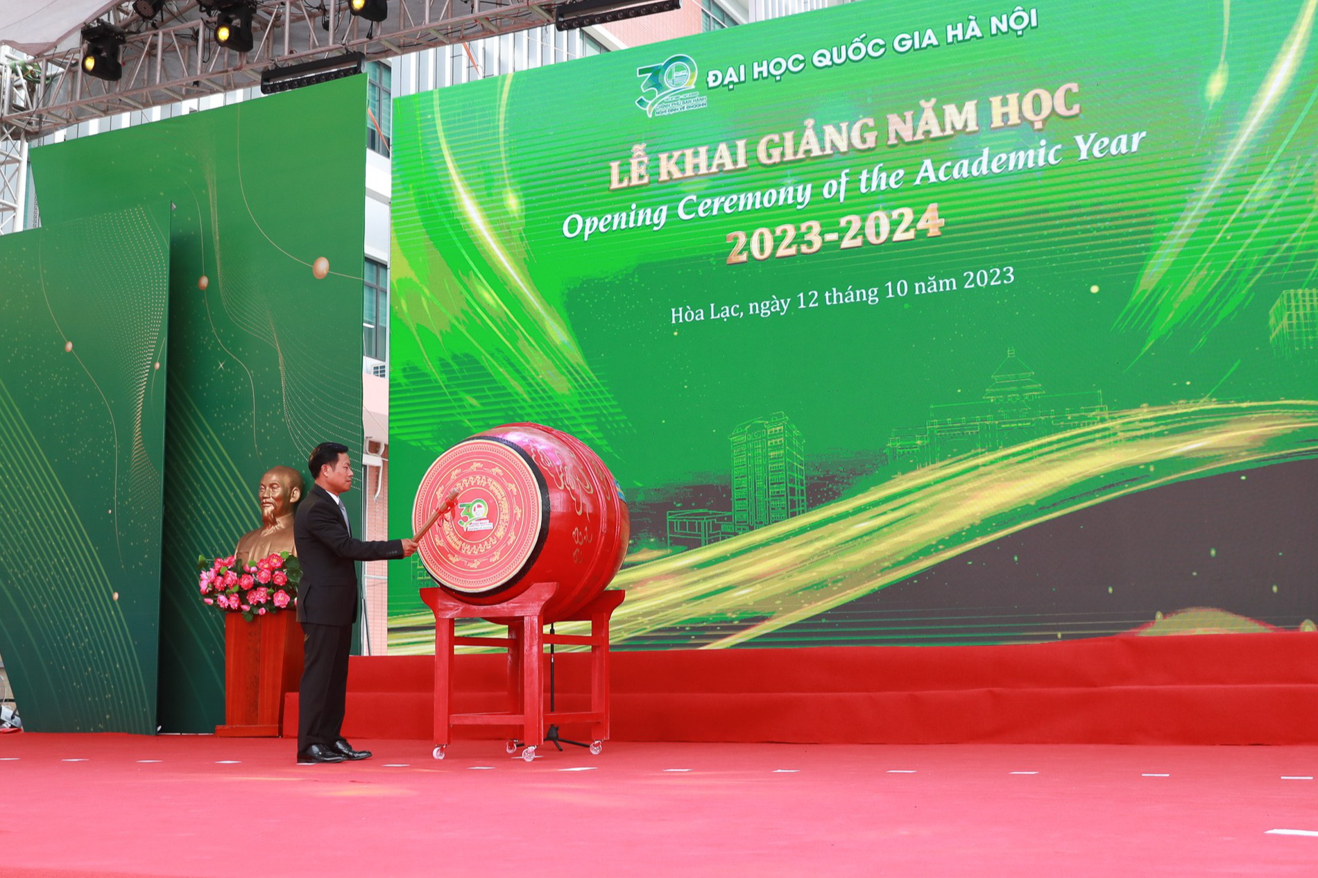 Đại học Quốc gia Hà Nội: Chuyển mình mạnh mẽ trở thành một đô thị đại học xanh - Ảnh 1.