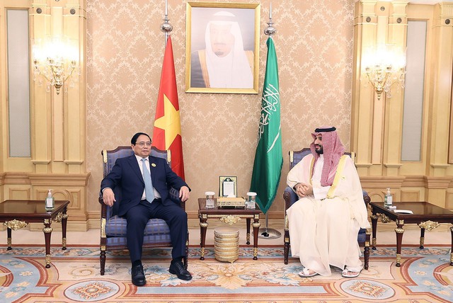 Thủ tướng Phạm Minh Chính hội đàm với Hoàng Thái tử, Thủ tướng Saudi Arabia Mohammad bin Salman Al Saud - Ảnh: VGP/Nhật Bắc