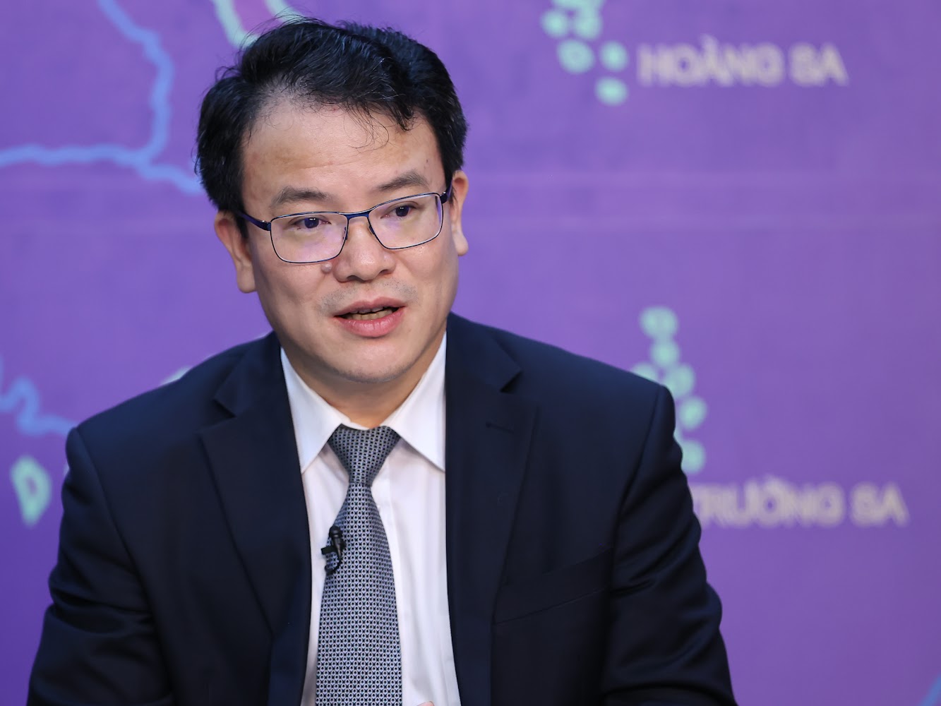 Kinh tế việt Nam vượt những 'cơn gió ngược'