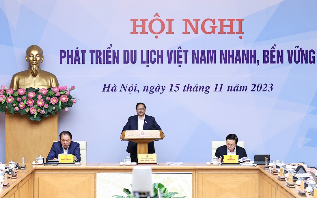 TỔNG THUẬT: Thủ tướng chủ tr&#236; Hội nghị ph&#225;t triển du lịch Việt Nam nhanh, bền vững