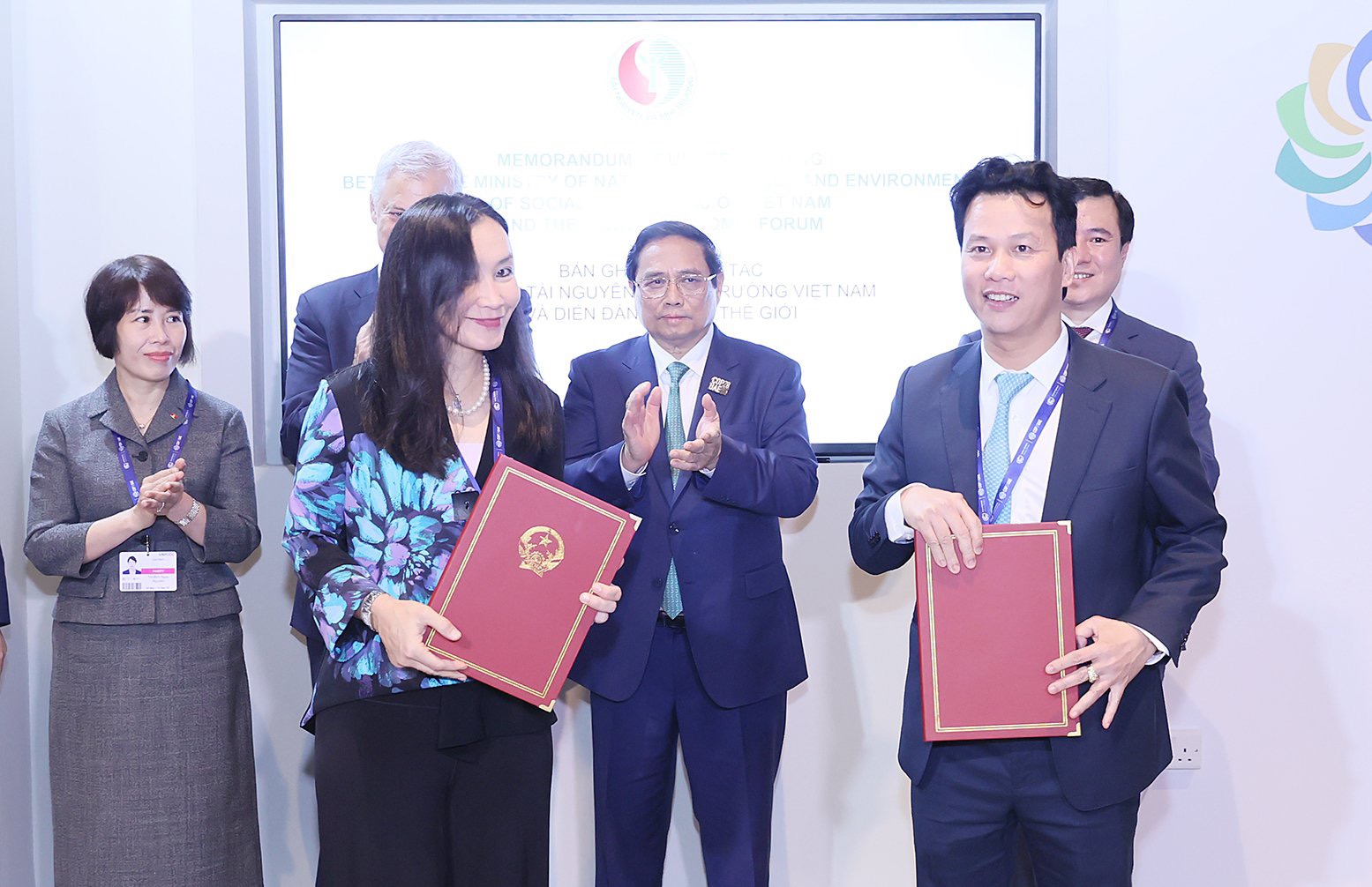 Thủ tướng chủ trì sự kiện huy động tài chính thực hiện cam kết của Việt Nam về biến đổi khí hậu- Ảnh 4.