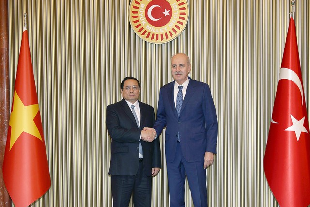 Thủ tướng Chính phủ Phạm Minh Chính kết thúc tốt đẹp chuyến công tác tham dự Hội nghị COP 28, hoạt động song phương tại UAE và thăm chính thức Thổ Nhĩ Kỳ- Ảnh 23.