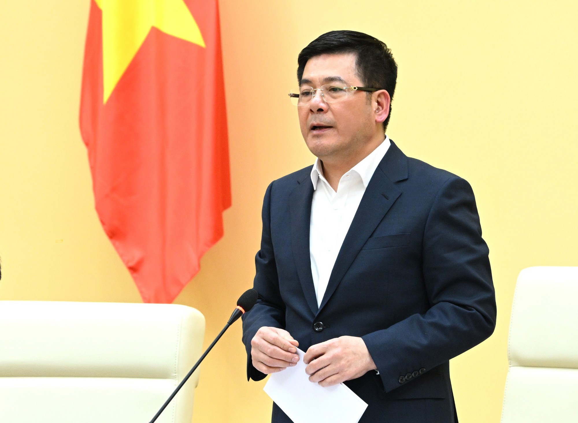 Bộ trưởng Bộ Công Thương Nguyễn Hồng Diên - Ảnh: moit.gov.vn