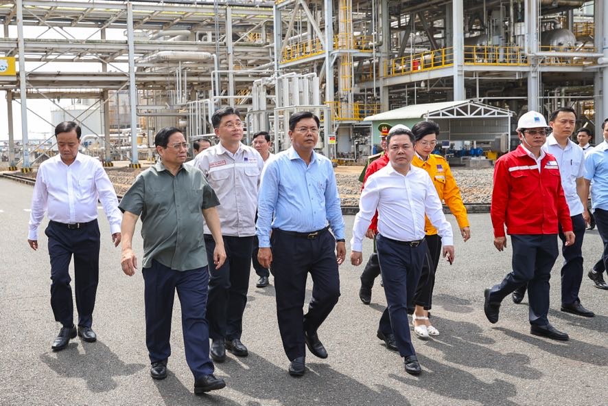 Thủ tướng khảo sát 3 dự án công nghiệp, cao tốc, sân bay trọng điểm tại Cà Mau- Ảnh 2.