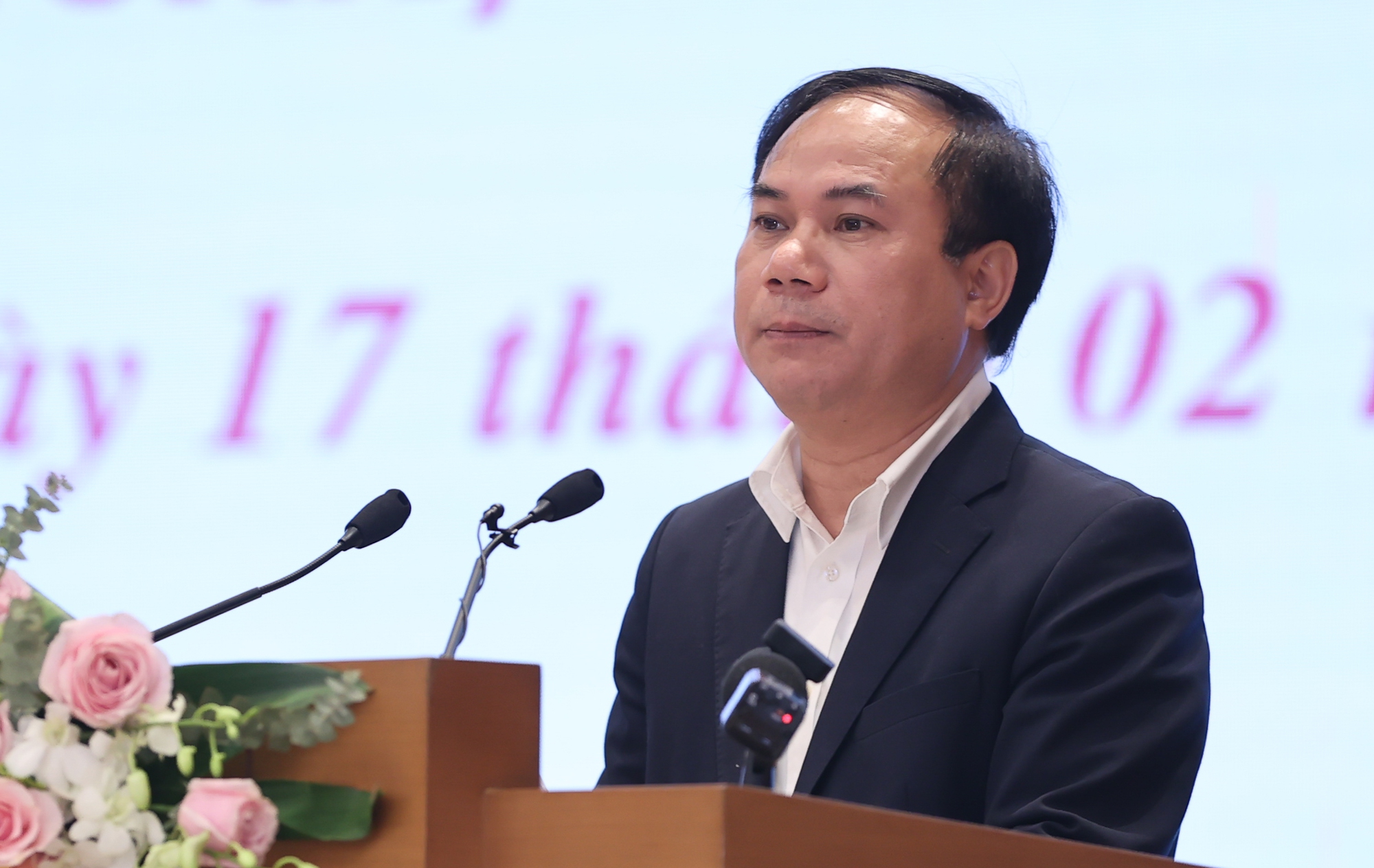 TỔNG THUẬT: Tháo gỡ và thúc đẩy thị trường bất động sản phát triển an toàn, lành mạnh, bền vững - Ảnh 1.