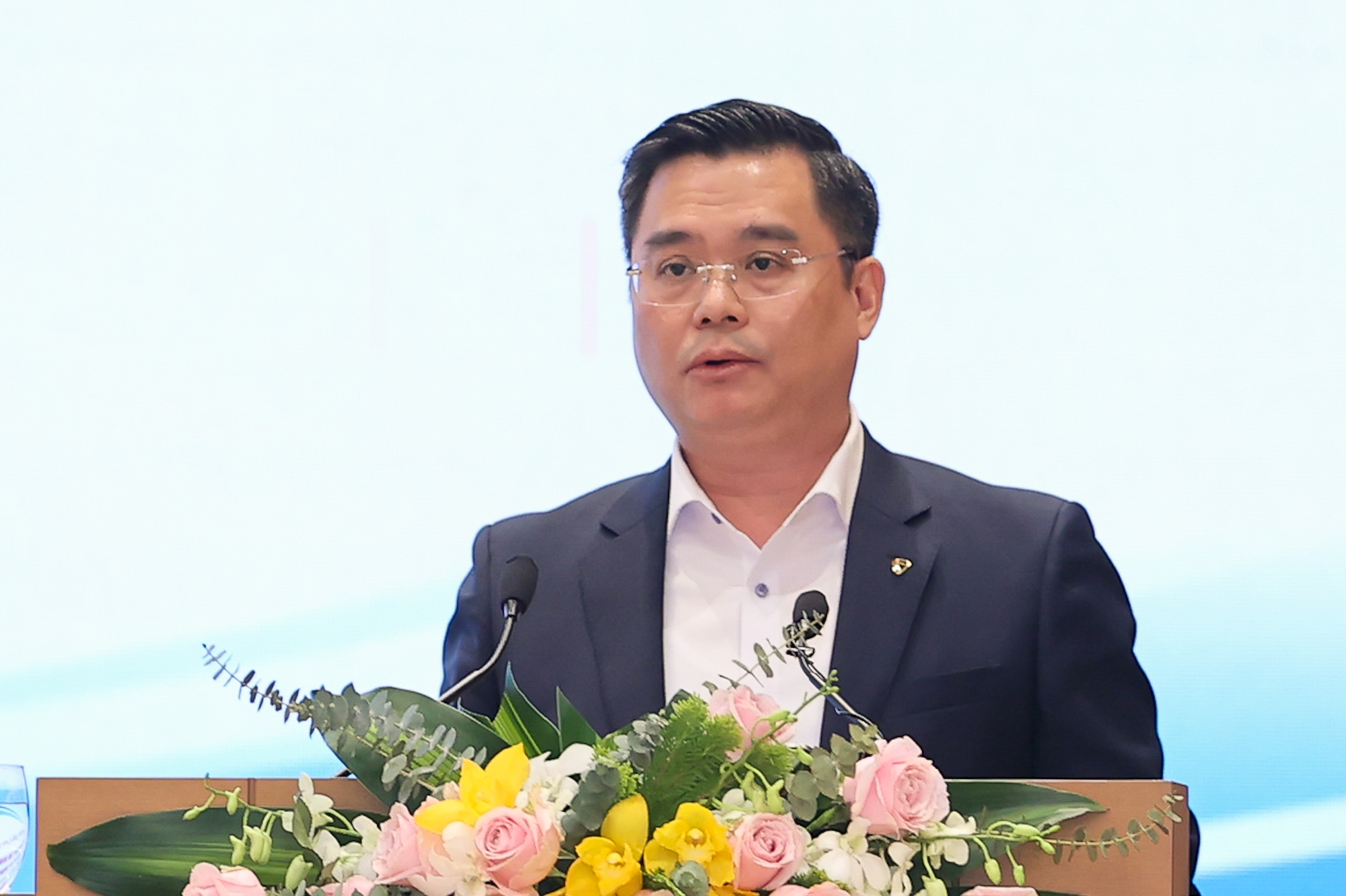 TỔNG THUẬT: Các doanh nghiệp bất động sản mong được hỗ trợ về cơ chế và tín dụng - Ảnh 1.