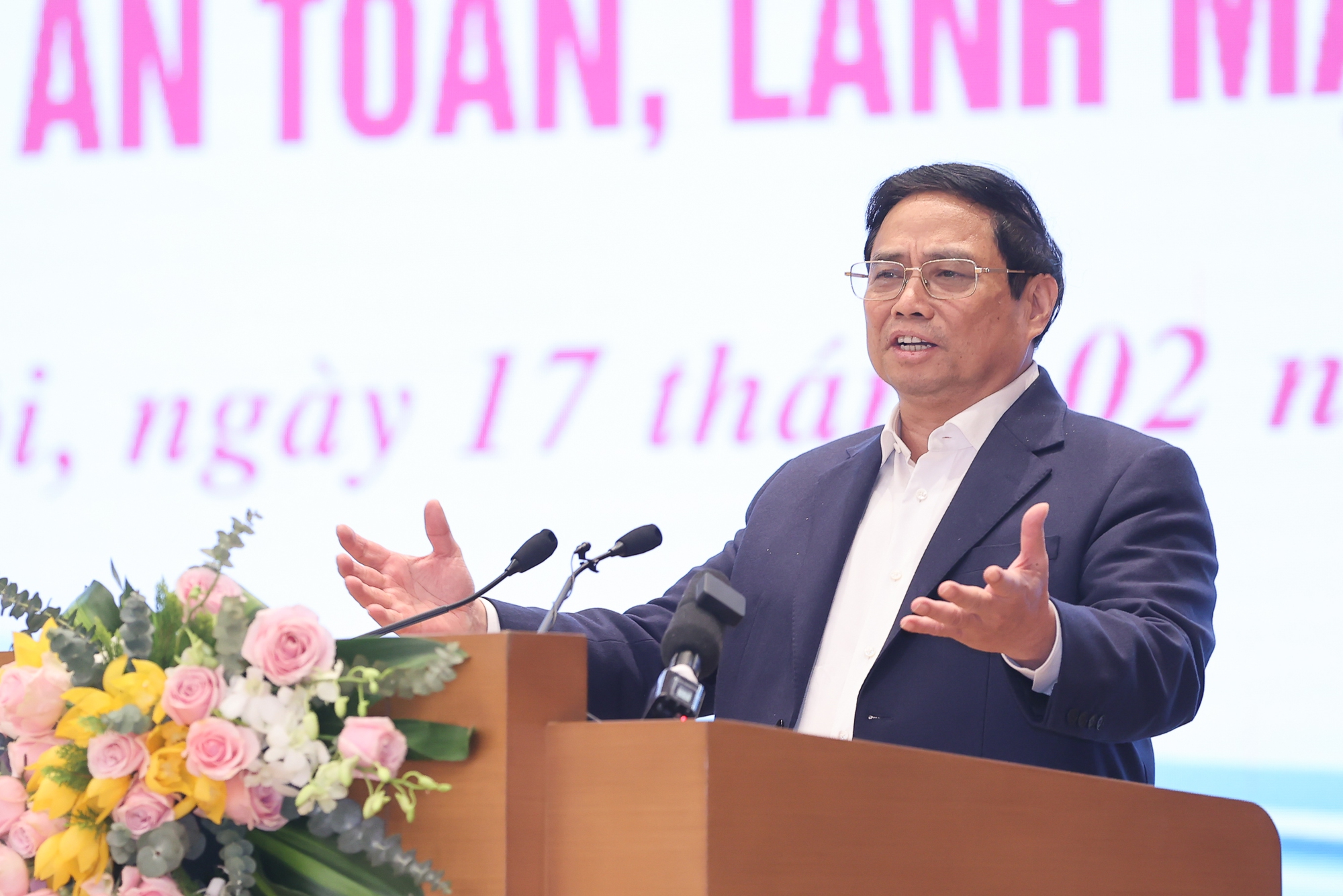 TỔNG THUẬT: Tháo gỡ và thúc đẩy thị trường bất động sản phát triển an toàn, lành mạnh, bền vững - Ảnh 3.