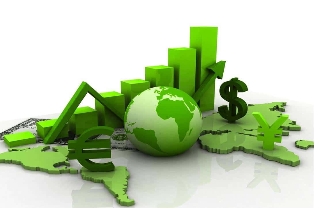 Đầu tư công tăng 36,9%; xuất siêu 2,3 tỷ USD; khách quốc tế tăng 31,6 lần - Ảnh 1.
