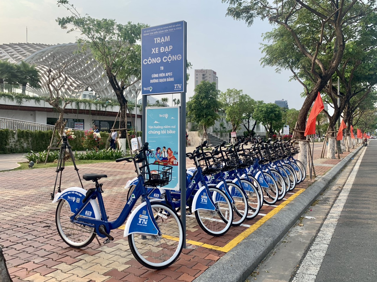 Thành phố Đà Nẵng triển khai thí điểm trạm xe đạp công cộng  Giao thông   Vietnam VietnamPlus