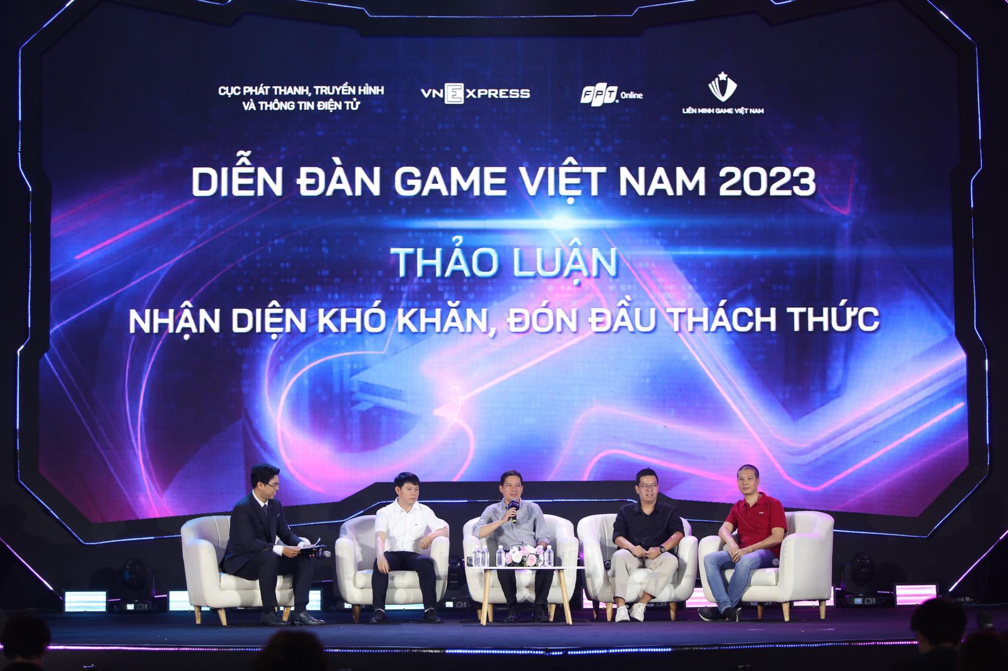 VNG cam kết xây dựng cộng đồng và phát triển ngành game Việt, định hướng vươn tầm quốc tế - Ảnh 2. VNG cam kết xây dựng cộng đồng và phát triển ngành game Việt, định hướng vươn tầm quốc tế - Ảnh 2.