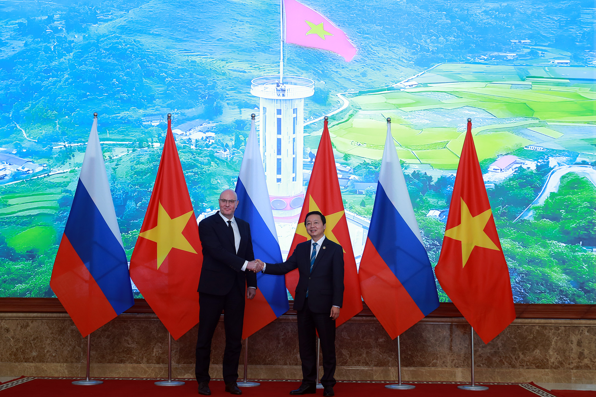 Phó Thủ tướng Trần Hồng Hà đồng chủ trì khóa họp 24 Uỷ ban liên Chính phủ Việt Nam – Nga - Ảnh 2.