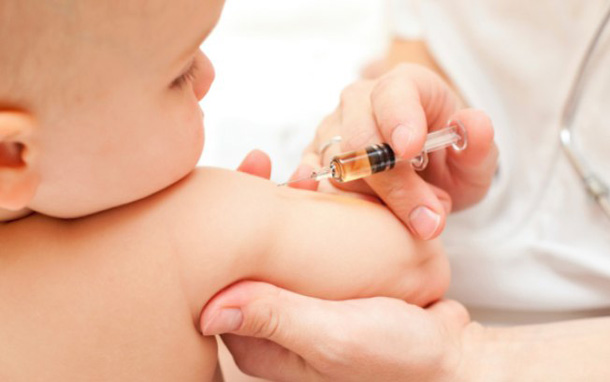 Yêu cầu xác minh sự cố tiêm vaccine hết hạn tại Thanh Hoá - Ảnh 1.