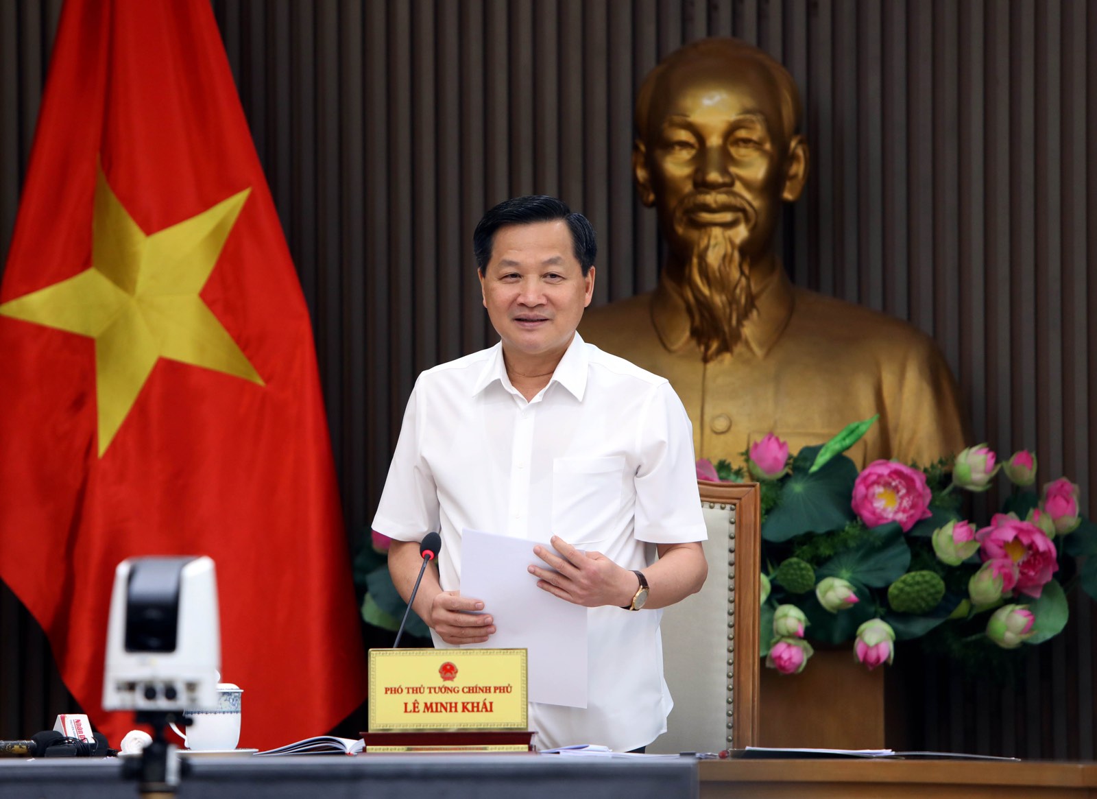 Phó Thủ tướng Lê Minh Khái đồng ý chủ trương bổ sung ngành điện hóa, ủng hộ Vinachem tăng vốn điều lệ - Ảnh: VGP