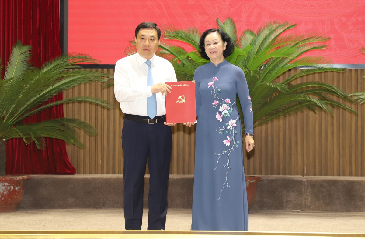 Bộ Chính trị phân công ông Nguyễn Mạnh Dũng giữ chức Quyền Bí thư Tỉnh ủy Hà Giang - Ảnh 1.