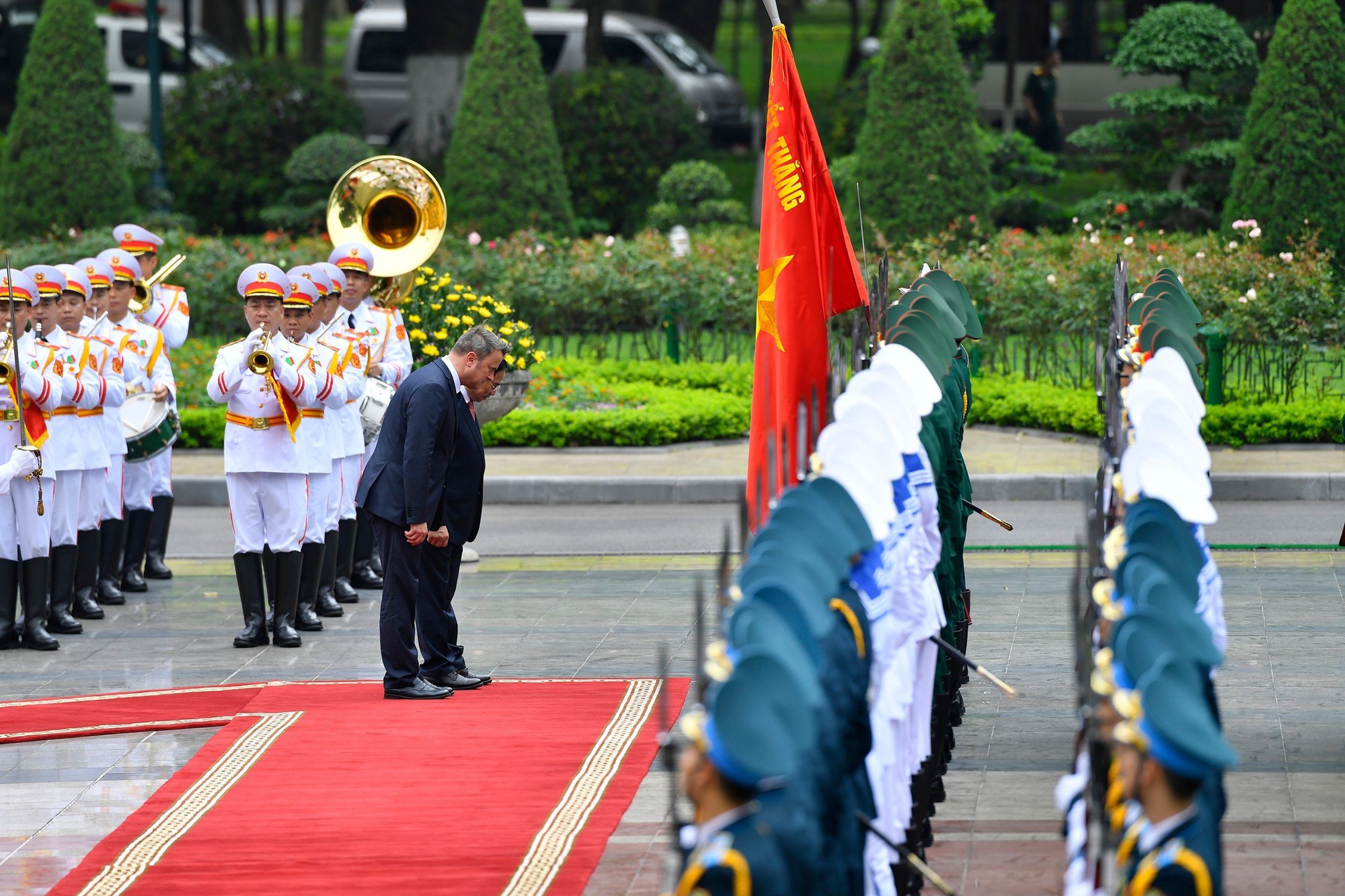 Chùm ảnh: Thủ tướng Phạm Minh Chính đón, hội đàm với Thủ tướng Luxembourg - Ảnh 4.