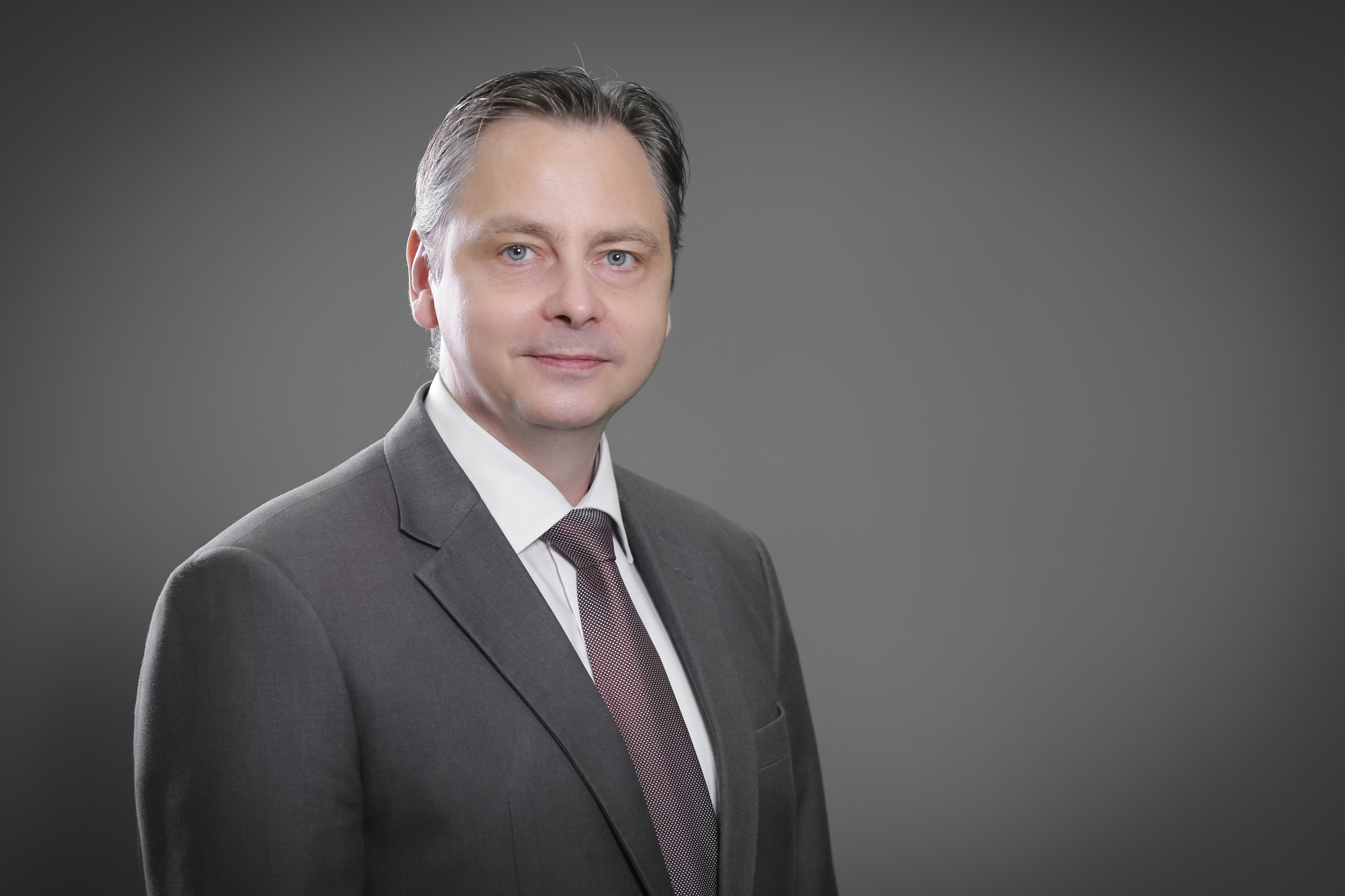 Trưởng Đại diện AHK: Chính phủ thế hiện quyết tâm cao nhằm hỗ trợ doanh nghiệp, kích thích tăng trưởng kinh tế - Ảnh 1. Trưởng Đại diện AHK: Chính phủ thế hiện quyết tâm cao nhằm hỗ trợ doanh nghiệp, kích thích tăng trưởng kinh tế - Ảnh 1.