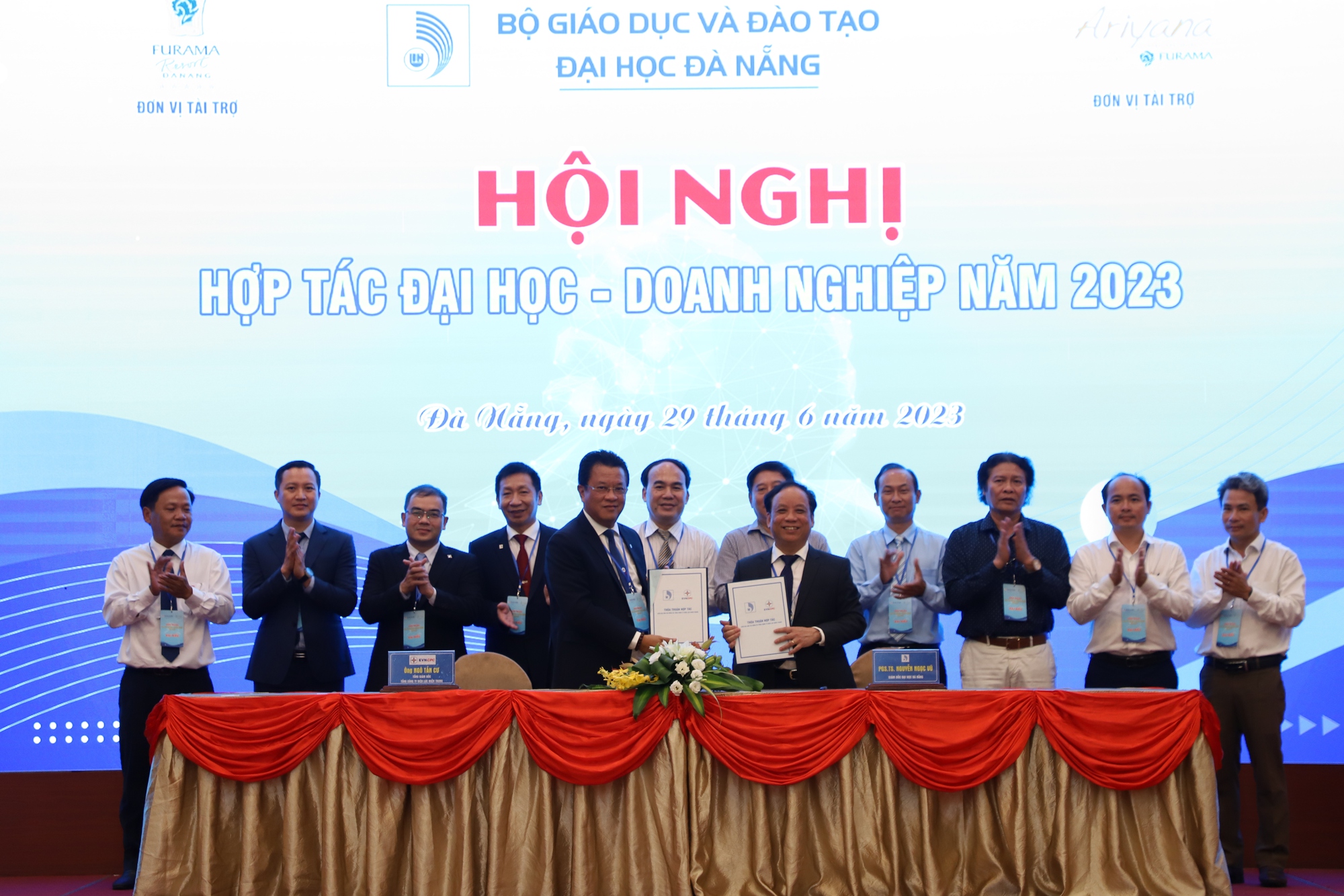 Đại học Đà Nẵng hợp tác với doanh nghiệp đào tạo nhân lực chất lượng cao - Ảnh 3.