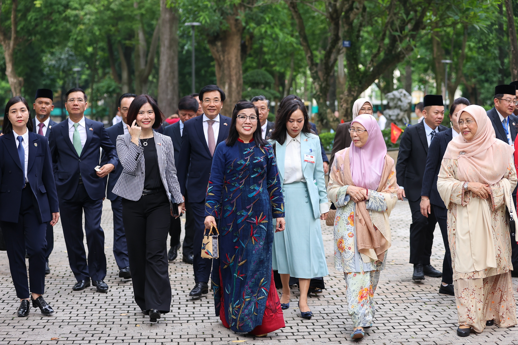 Chùm ảnh: Thủ tướng Phạm Minh Chính chủ trì lễ đón Thủ tướng Malaysia thăm chính thức Việt Nam - Ảnh 7.