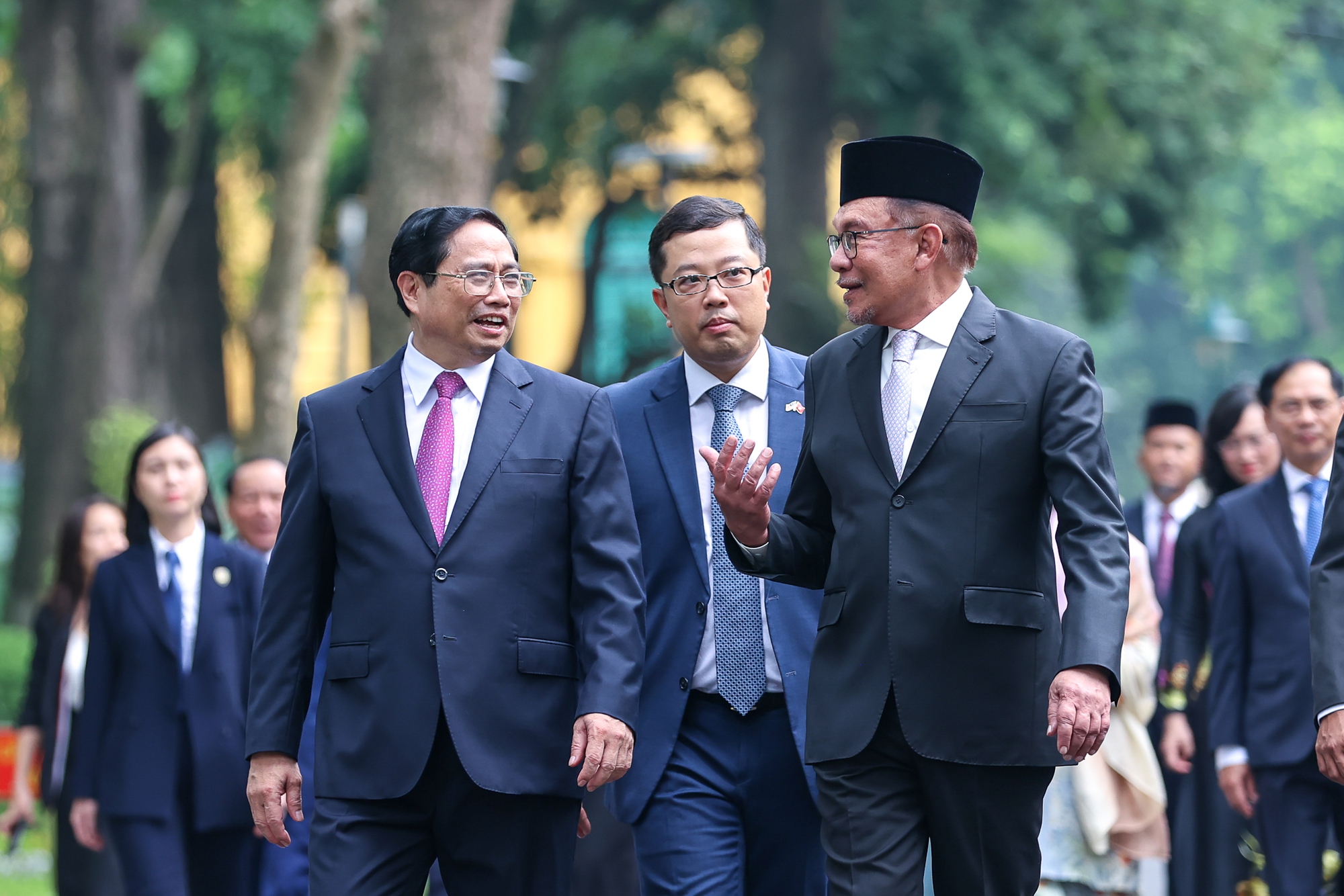 Chùm ảnh: Thủ tướng Phạm Minh Chính chủ trì lễ đón Thủ tướng Malaysia thăm chính thức Việt Nam - Ảnh 6.