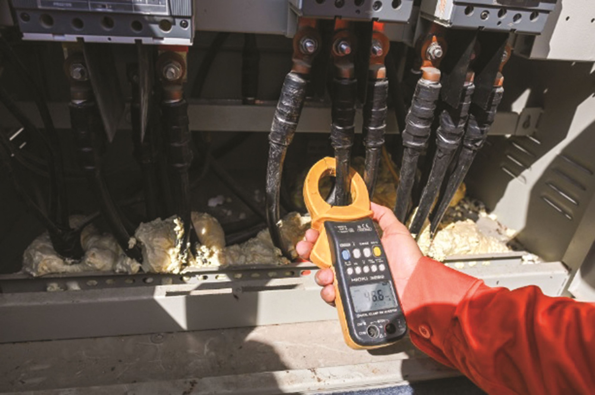 Hiện đại hóa lưới điện, chìa khóa giảm tổn thất điện năng tại EVNHANOI - Ảnh 1. Hiện đại hóa lưới điện, chìa khóa giảm tổn thất điện năng tại EVNHANOI - Ảnh 1.