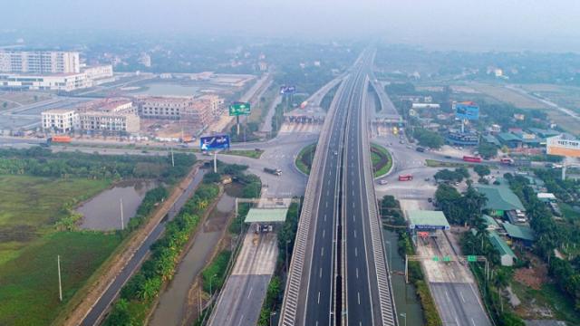 Đẩy nhanh tiến độ triển khai 2 dự án cao tốc: Nam Định-Thái Bình, Gia Nghĩa-Chơn Thành - Ảnh 1.
