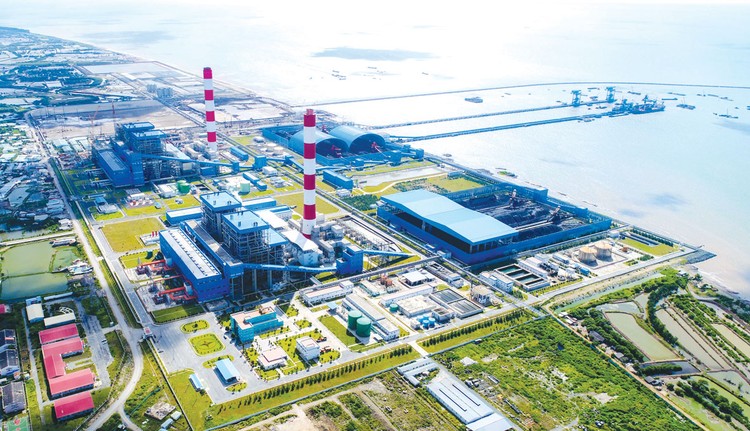 8 tháng, EVNGENCO 1 sản xuất 21,79 tỷ kWh điện - Ảnh 1. 8 tháng, EVNGENCO 1 sản xuất 21,79 tỷ kWh điện - Ảnh 1.