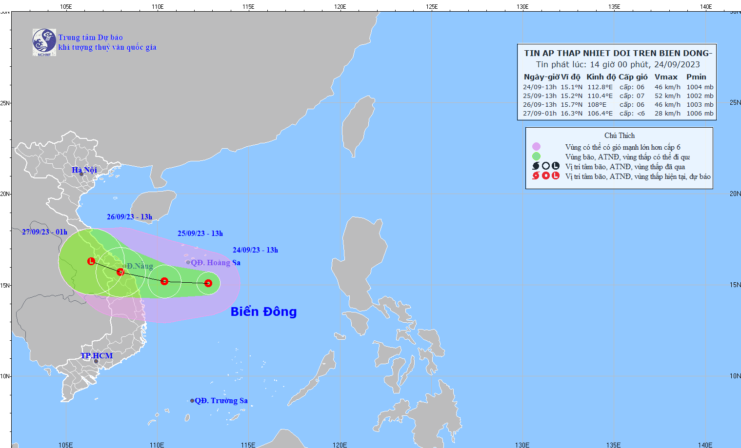Áp thấp nhiệt đới trên Biển Đông gây to, gió lớn ở Trung Bộ  - Ảnh 1.