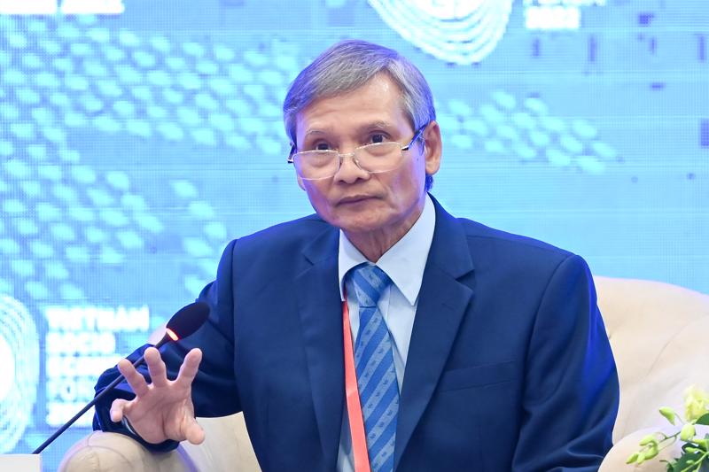 Linh hoạt quyết liệt hơn để chữa căn bệnh “hấp thụ vốn kém” của nền kinh tế - Ảnh 1. Linh hoạt quyết liệt hơn để chữa căn bệnh “hấp thụ vốn kém” của nền kinh tế - Ảnh 1.