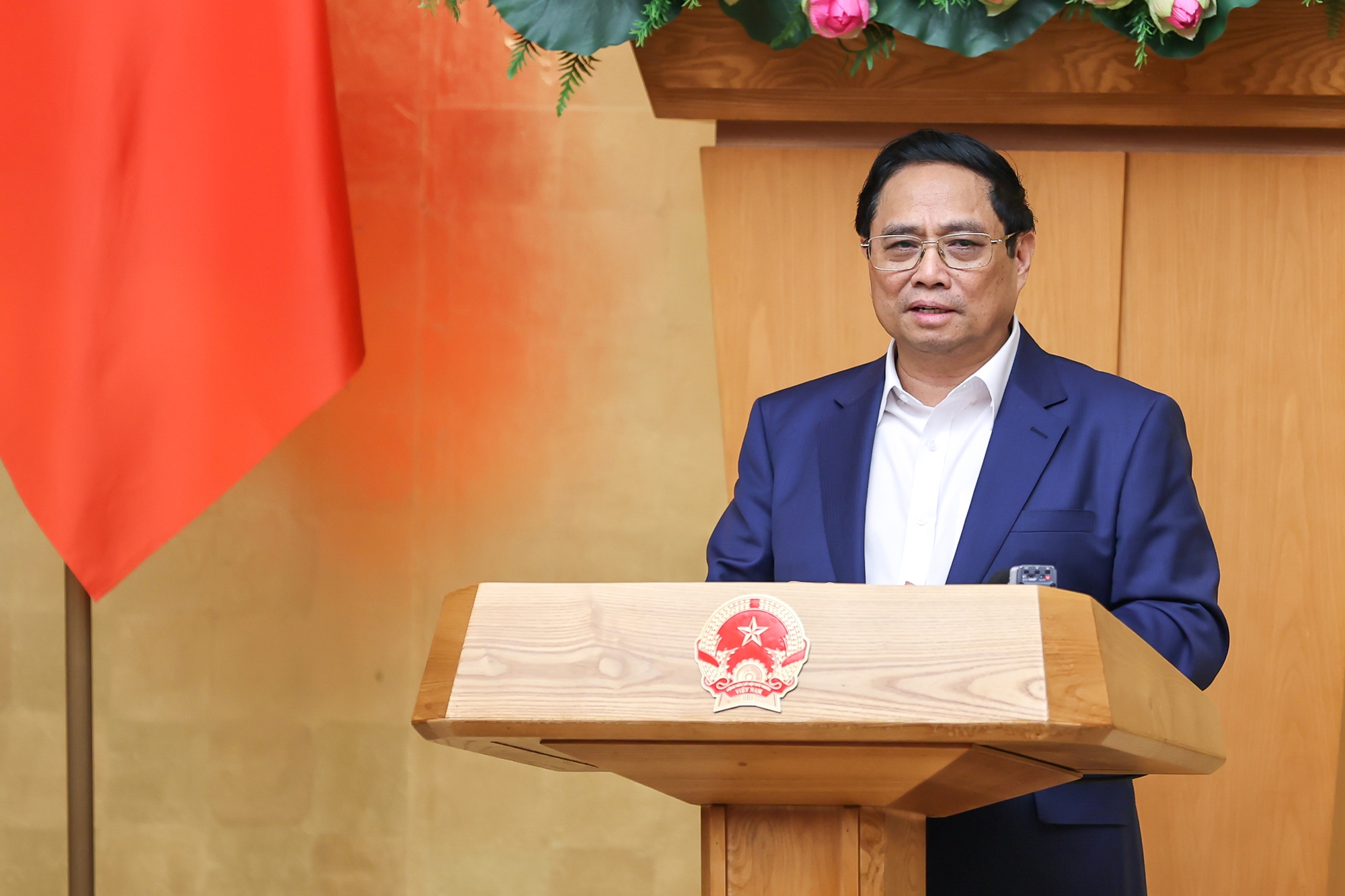 Thủ tướng Phạm Minh Chính phát biểu kết luận phiên họp Chính phủ thường kỳ tháng 8/2023 - Ảnh: VGP/Nhật Bắc