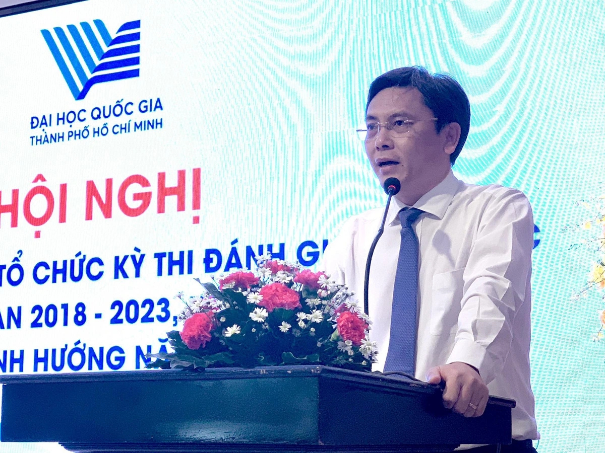 Bổ nhiệm lại Phó Giám đốc Đại học Quốc gia Thành phố Hồ Chí Minh- Ảnh 1.