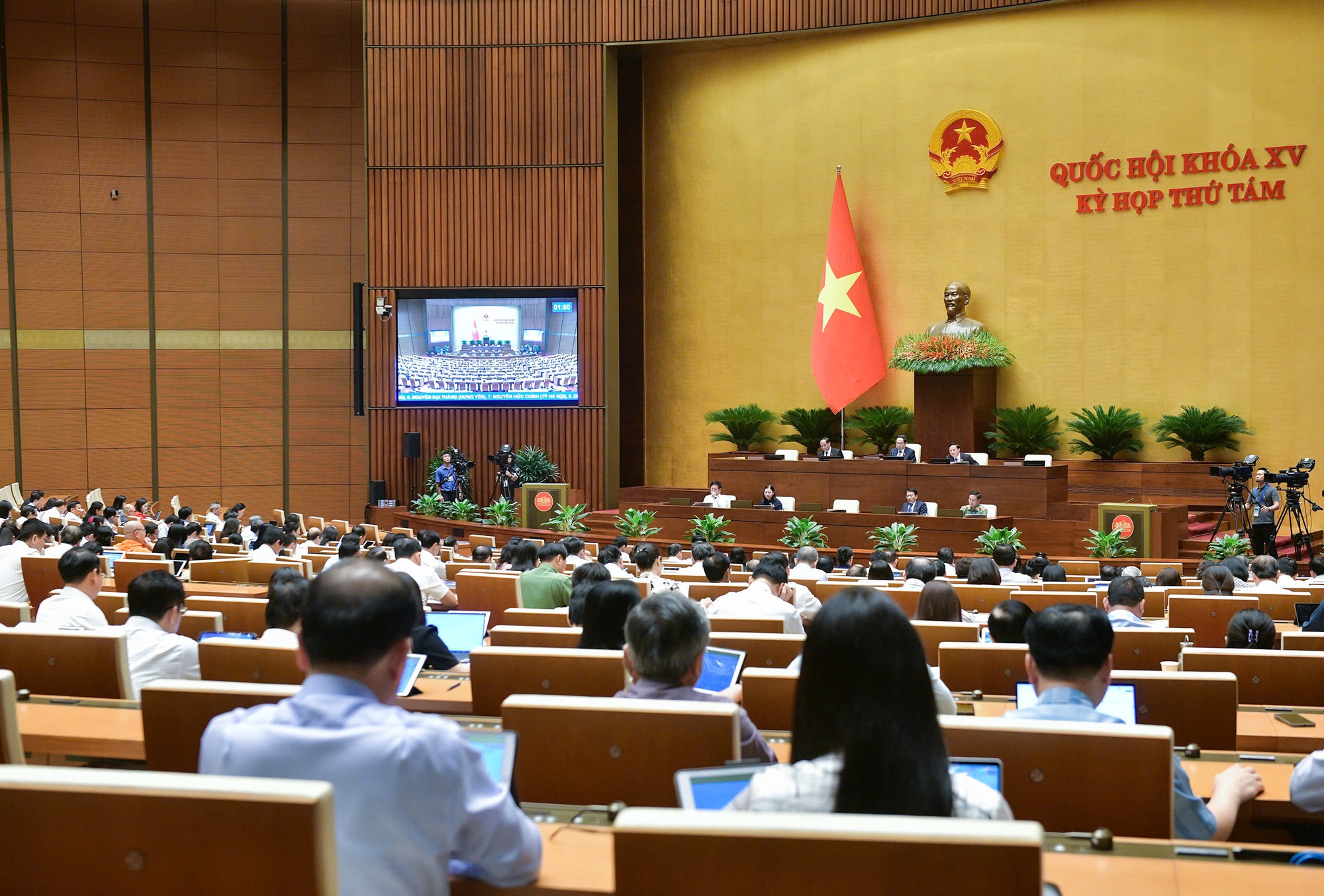 Quốc hội thảo luận, cho ý kiến về dự thảo Luật Phòng, chống mua bán người (sửa đổi) - Ảnh: VGP/LS