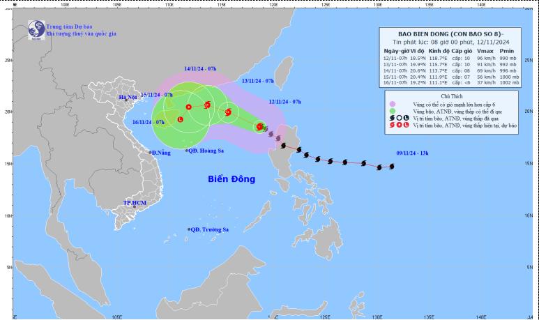 Bão số 8 giật cấp 12 tiến vào Biển Đông- Ảnh 1.