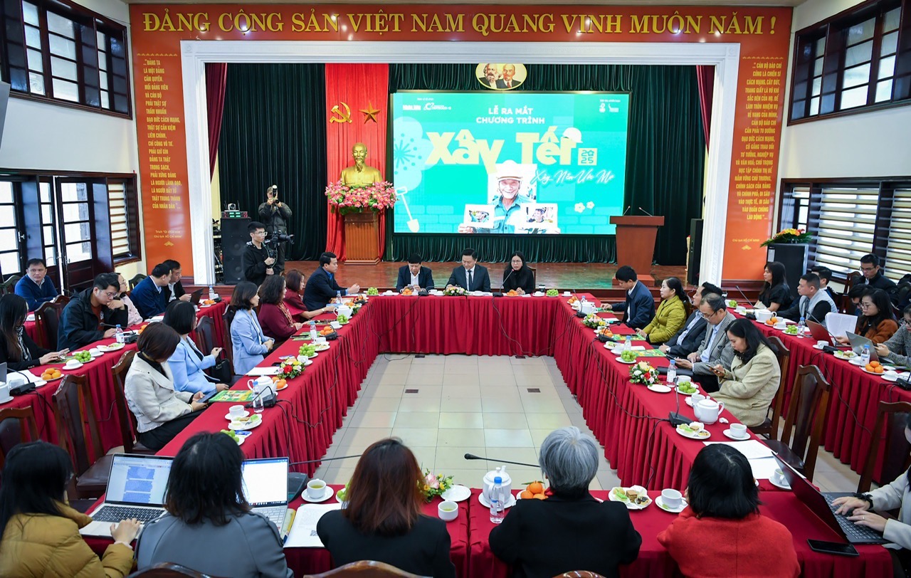 ‘Xây Tết năm 2025’: Mang Tết ấm áp đến công nhân- Ảnh 3. ‘Xây Tết năm 2025’: Mang Tết ấm áp đến công nhân- Ảnh 3.