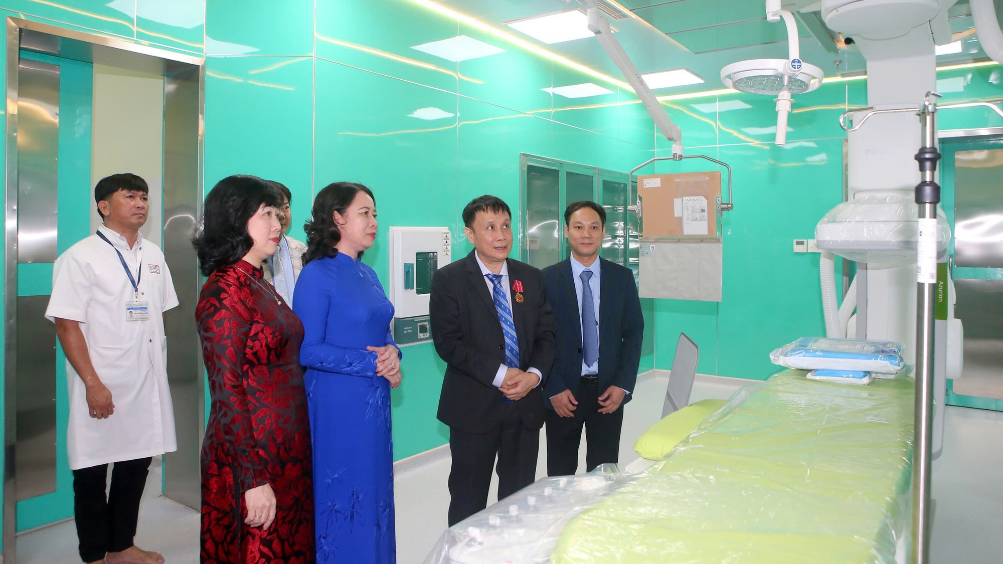 Kỷ niệm 130 năm thành lập bệnh viện Tây y đầu tiên của Việt Nam- Ảnh 2.