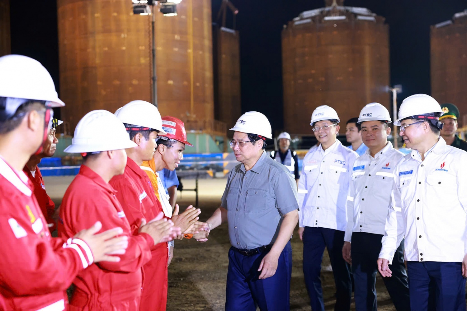 Đổi mới từ cốt lõi để Petrovietnam – Tập đoàn Công nghiệp Năng lượng Quốc gia trở nên 'phi thường'- Ảnh 7.