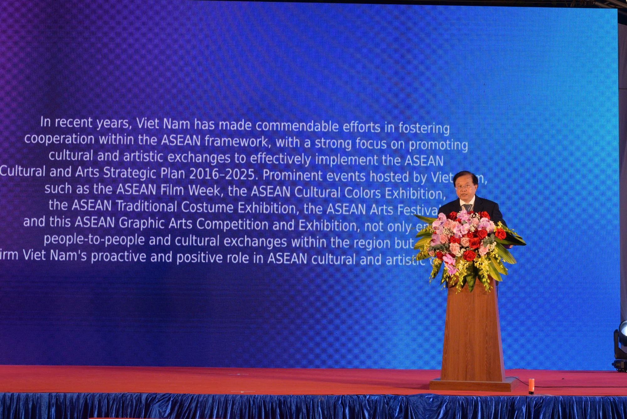 Trao giải thưởng Cuộc thi và Triển lãm Tranh Đồ họa các nước ASEAN 2024- Ảnh 1.