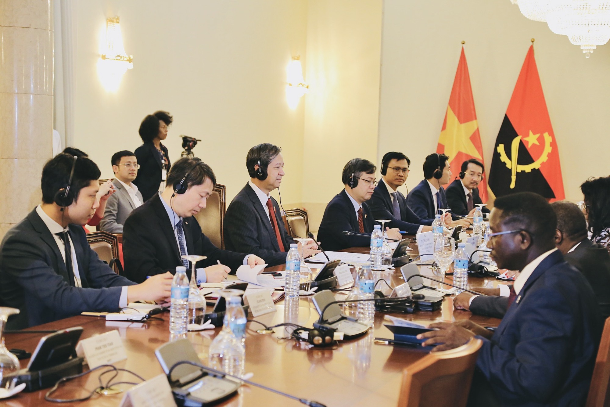 Đưa quan hệ hợp tác Việt Nam - Angola trở nên hiệu quả, thực chất hơn- Ảnh 1.