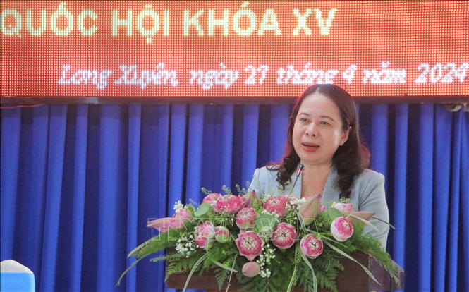 Quyền Chủ tịch nước Võ Thị Ánh Xuân tiếp xúc cử tri tại An Giang- Ảnh 1.