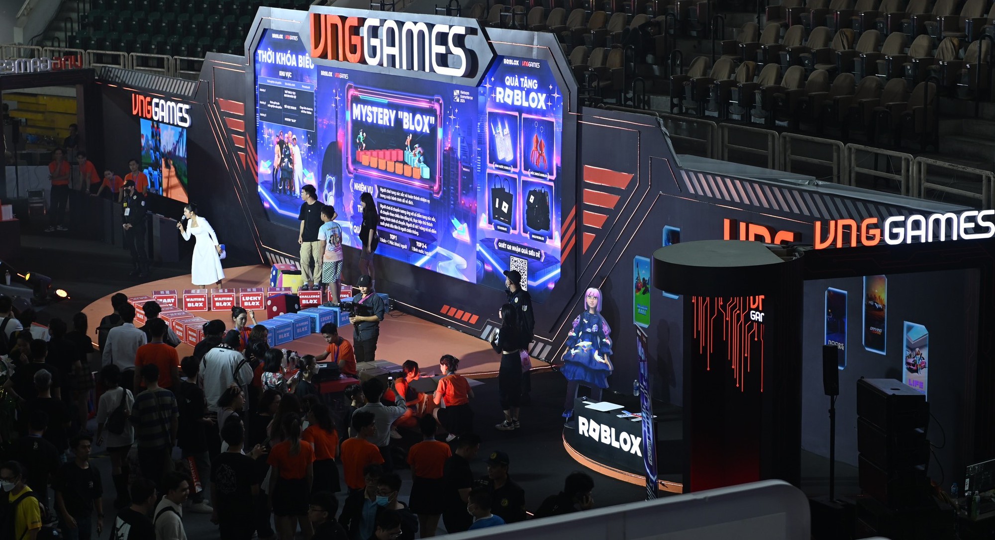 VNG hợp tác với Roblox xây dựng cộng đồng sáng tạo, phát triển game- Ảnh 2. VNG hợp tác với Roblox xây dựng cộng đồng sáng tạo, phát triển game- Ảnh 2.