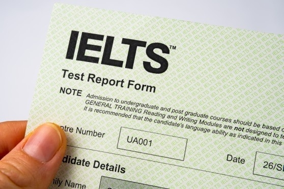 Bộ GD&ĐT thông tin chính thức về sai phạm tổ chức thi cấp chứng chỉ ngoại ngữ IELTS- Ảnh 1.