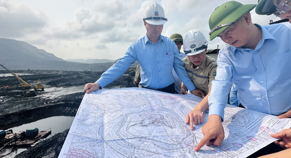 TKV bảo đảm an toàn sản xuất mùa mưa bão- Ảnh 1. TKV bảo đảm an toàn sản xuất mùa mưa bão- Ảnh 1.