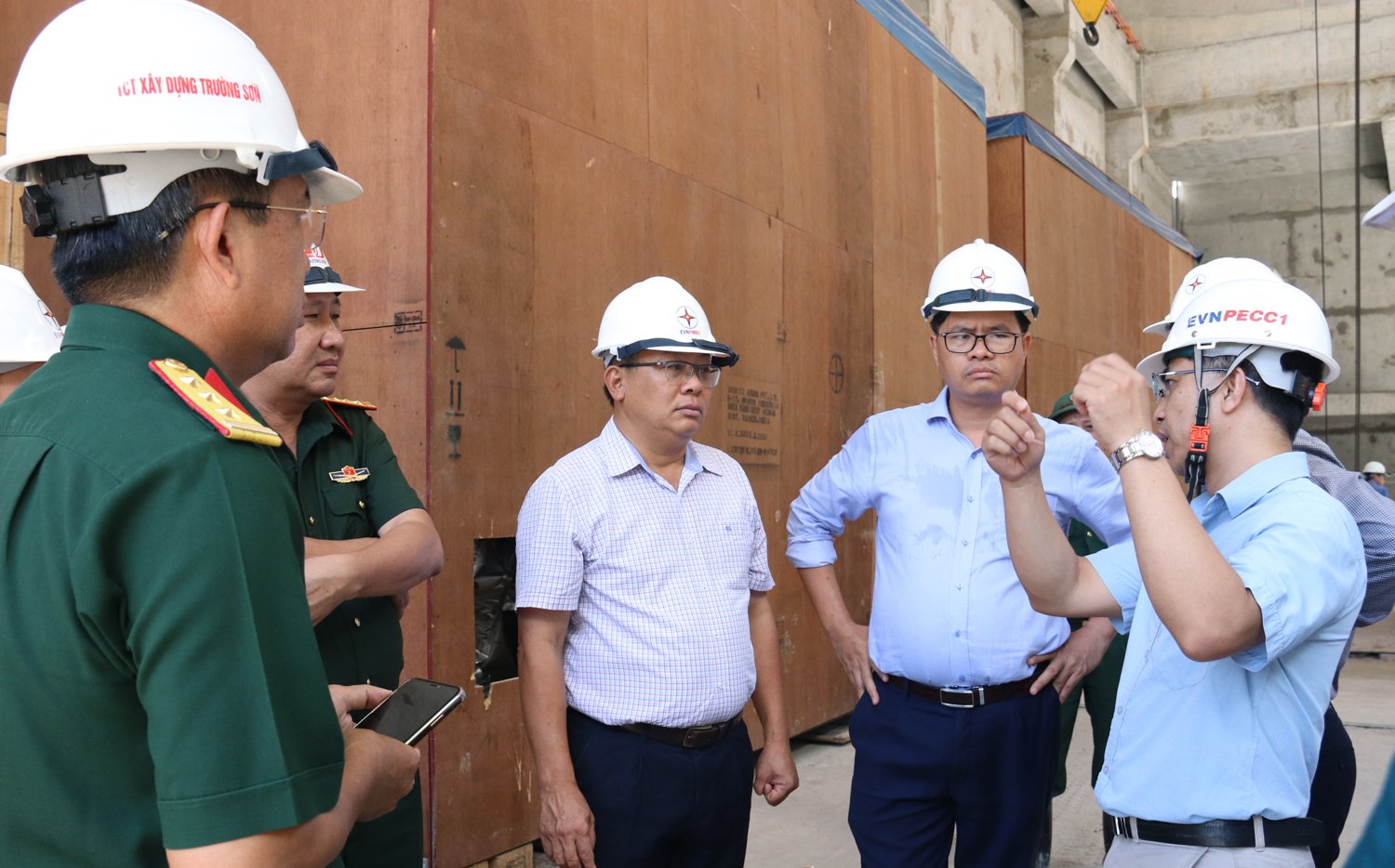 Tăng tốc thi công, bảo đảm tiến độ dự án nhà máy Thủy điện Ialy mở rộng- Ảnh 1. Tăng tốc thi công, bảo đảm tiến độ dự án nhà máy Thủy điện Ialy mở rộng- Ảnh 1.