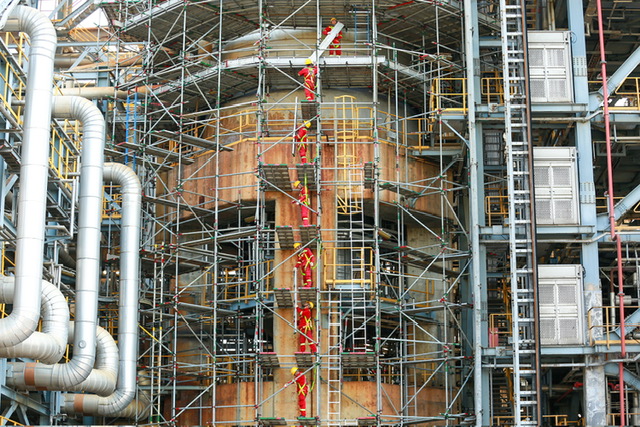 Petrovietnam hoàn thành vượt mức kế hoạch SXKD 6 tháng đầu năm- Ảnh 1. Petrovietnam hoàn thành vượt mức kế hoạch SXKD 6 tháng đầu năm- Ảnh 1.