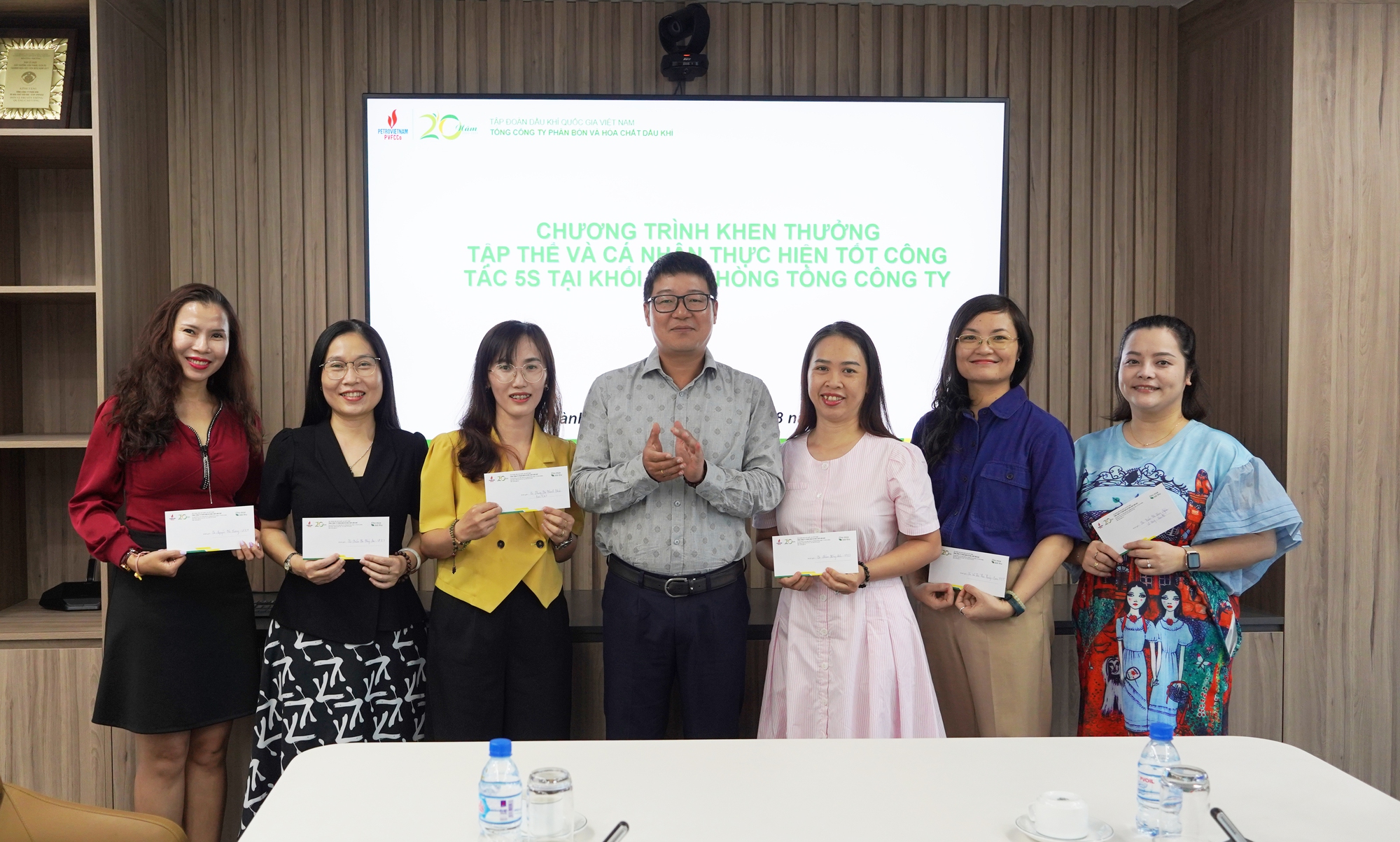 Sinh khí mới từ chương trình 5S của PVFCCo- Ảnh 3. Sinh khí mới từ chương trình 5S của PVFCCo- Ảnh 3.