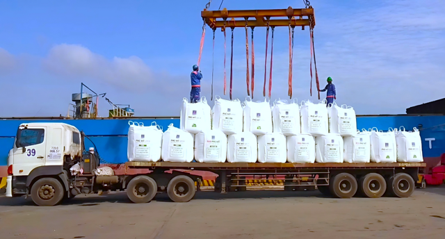 6 tháng đầu năm 2024, PVFCCo đạt tăng trưởng ấn tượng- Ảnh 1. 6 tháng đầu năm 2024, PVFCCo đạt tăng trưởng ấn tượng- Ảnh 1.