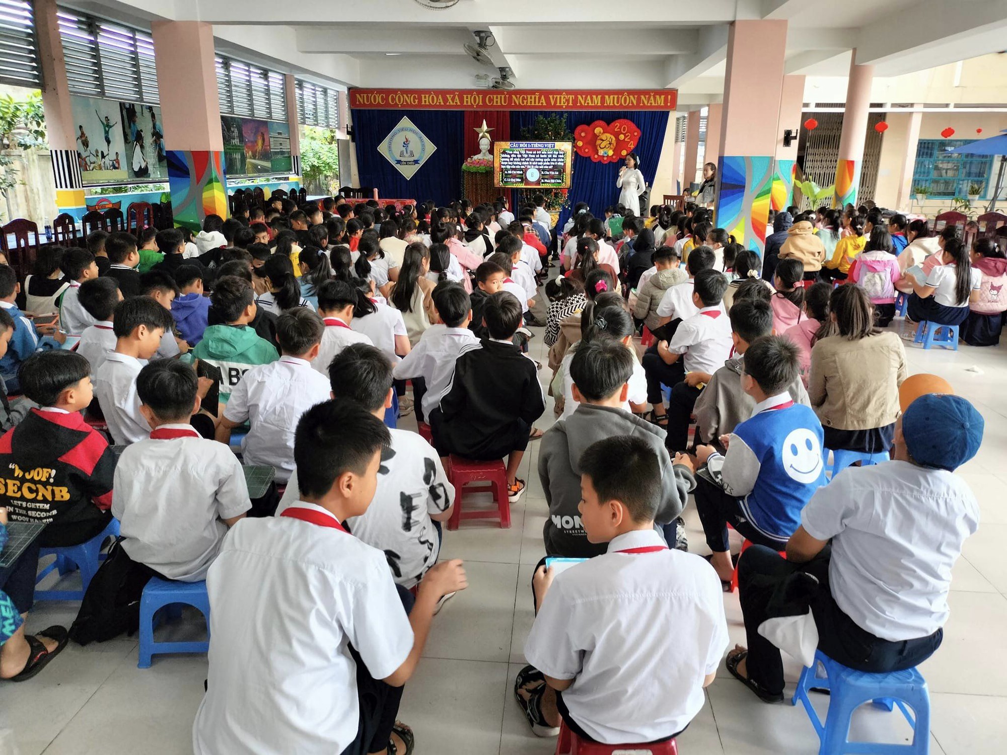 Đà Nẵng: Quy mô học sinh tăng nhanh, nhiều trường học quá tải- Ảnh 2.