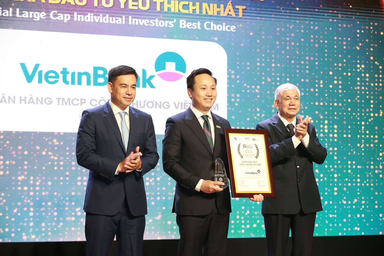 IR Awards công bố 18 doanh nghiệp có hoạt động IR tốt nhất năm 2024- Ảnh 1.