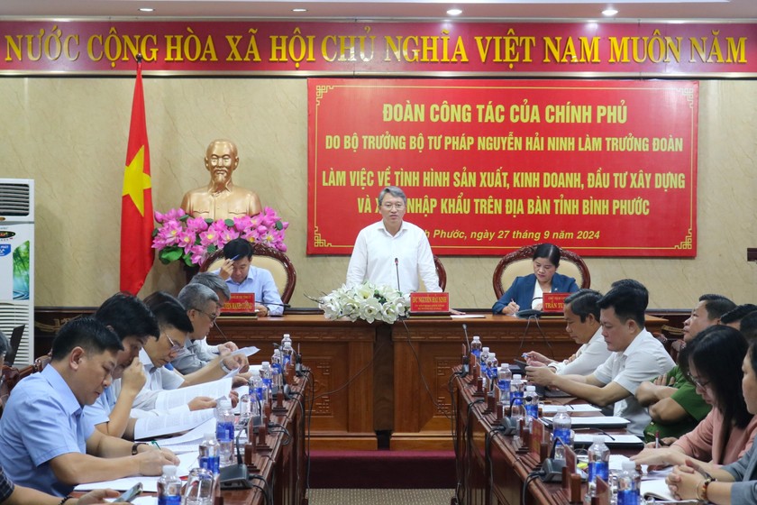 Đoàn công tác của Chính phủ làm việc tại Bình Phước- Ảnh 1.