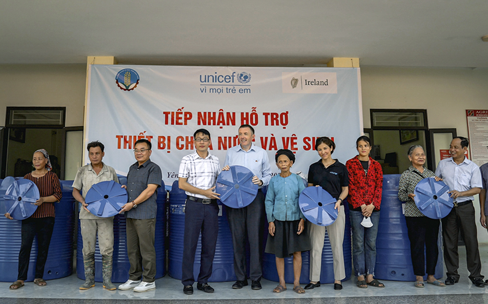 UNICEF cam kết hỗ trợ tốt nhất trong khắc phục hậu quả bão số 3- Ảnh 2.